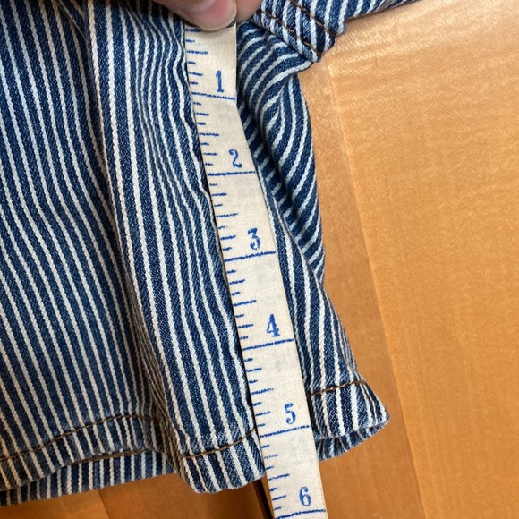 Banana Republic Denim White Stripe 27” Roll-Up Short (J1056) - Picture 11 of 14